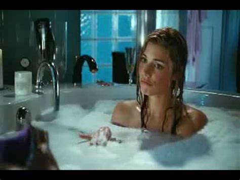 Critique DVD Hot Tub Time Machine - YouTube