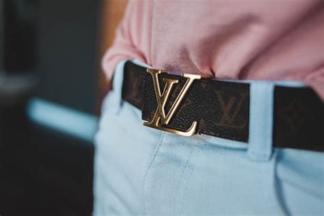 Louis Vuitton Belt Size Chart for Men and Buying Advice (2023)