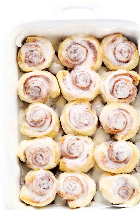 Quick Puff Pastry Cinnamon Rolls - Gimme Some Oven
