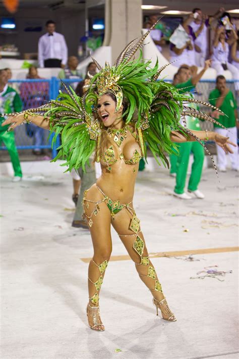 Carnival Rio do musa | Carnival outfits, Carnival girl, Rio carnival