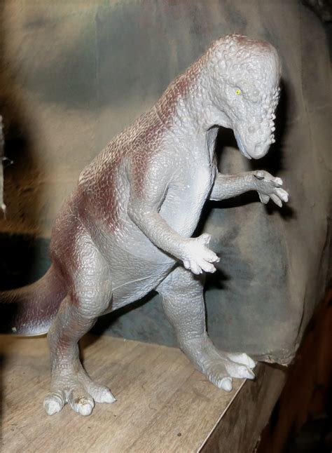 Plateosaurus & Pachycephalosaurus Figures