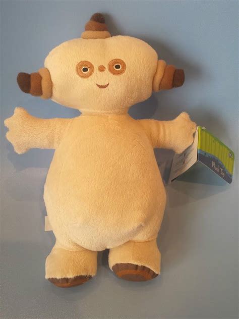 In The Night Garden Makka Pakka Plush 10" | Soft toy, Toys, Plush