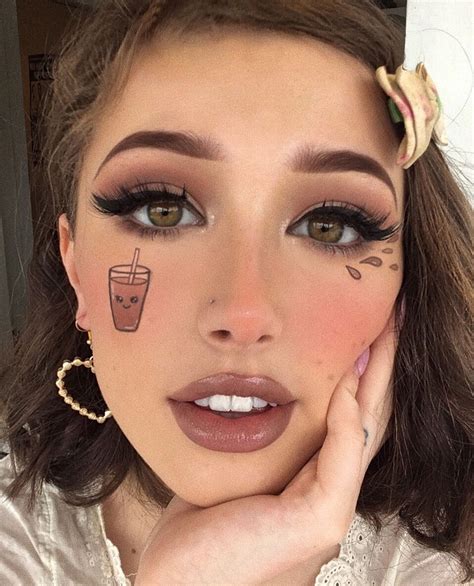 A lil chocolate milk look 🍼 For my eyes and drawings, I used @limecrimemakeup's new plushie ...