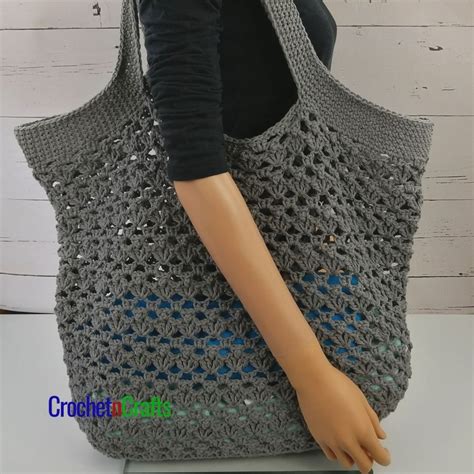 Over-The-Shoulder Crochet Bag ~ FREE Crochet Pattern