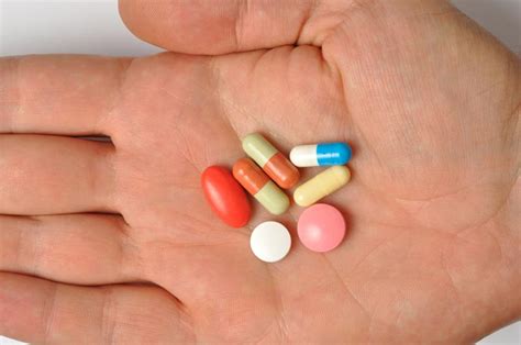 Crohn's disease treatments - myDr.com.au