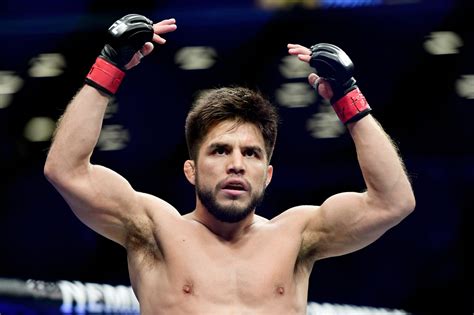 Watch bantamweight champ Henry Cejudo’s UFC debut (VIDEO)