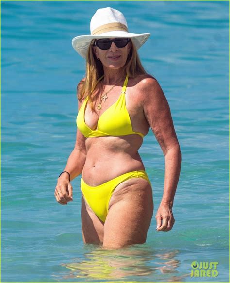 Photo: rupert murdoch fiancee ann lesley smith beach photos 069 | Photo ...