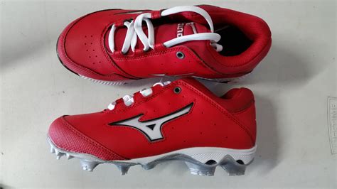 New Mizuno Swift 3 Switch 320452 Softball Cleats Womens 7.5 Red/Wht Metal Cleats - Walmart.com ...