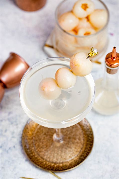 Lychee Martini - Mixop