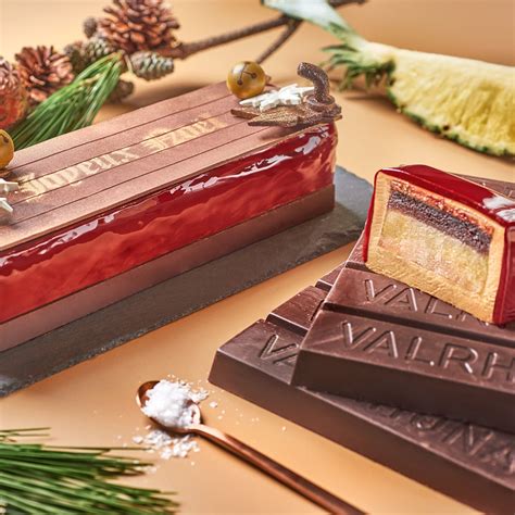 10 Best Log Cakes For Christmas | Eatbook.sg