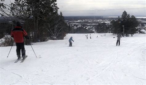 Laurentian Ski Hill disappointed it has to delay season due to lockdown | CTV News