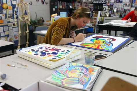 Photo Gallery: Fine arts classes give students unique opportunities to express themselves – Mill ...