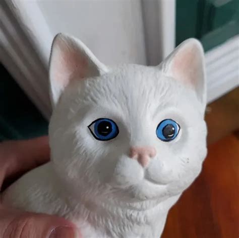 VINTAGE CERAMIC CAT Kitten White Persian Blue Eyes Handpainted Figurine 6" $8.00 - PicClick