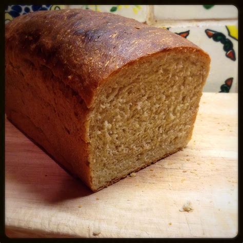 the tin loaf | midnight hagette