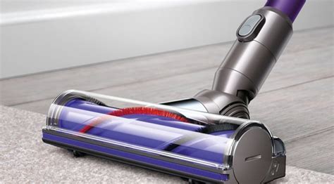 Dyson V6 Animal Review, V8 Animal Comparison | Pet My Carpet