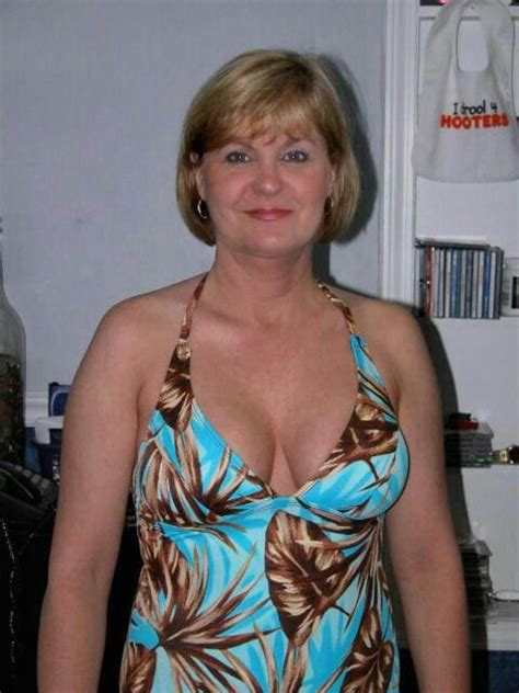 Mature beauty Mature Dating Sites, Beautiful Women Over 50, Serious ...