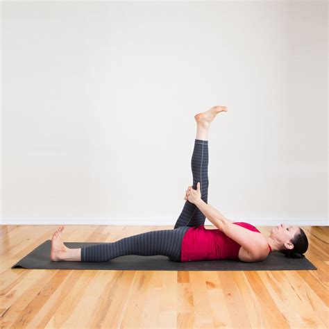 Hamstring Stretch | 5 Stretches to Do in the Morning | POPSUGAR Fitness ...