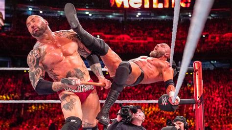 WrestleMania 35: WWE legend Batista retires from wrestling after losing ...