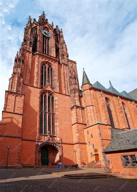 Premium Photo | Frankfurt Cathedral in Frankfurt am Main in Germany, or Frankfurter Dom, or ...