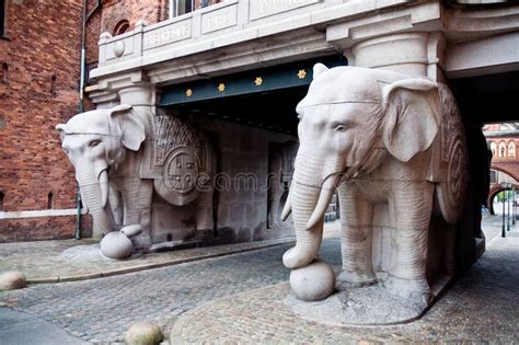 Elephant Statues in Copehagen Stock Image - Image of sculpture, daytime ...