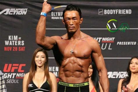 What is Yoshihiro Akiyama Net Worth 12/31/2023 | WCnetworth