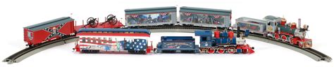 Lot - HAWTHORNE VILLAGE 'SPIRIT OF AMERICA' TRAIN SET