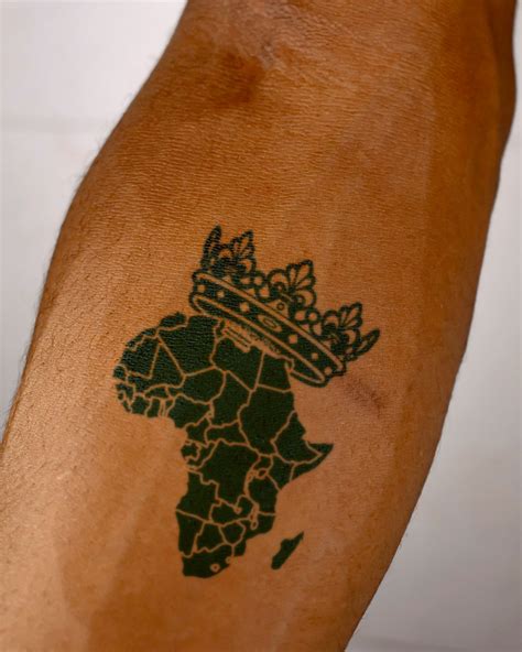 Africa Map with Crown | Semi-Permanent Tattoo - Not a Tattoo