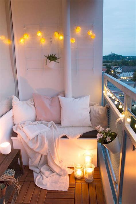 15 Most Beautiful Bohemian Balcony Ideas | Housetodecor.com