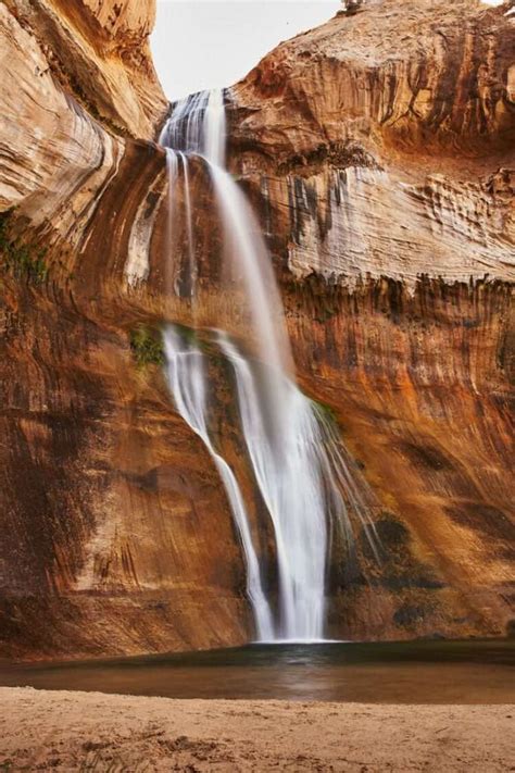 Hiking to Lower Calf Creek Falls in Utah (The Complete Guide) - Amanda Outside