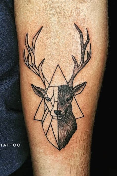 GEOMETRIC REINDEER TATTOO ON HAND | Reindeer tattoo, Moose tattoo, Geometric reindeer tattoo