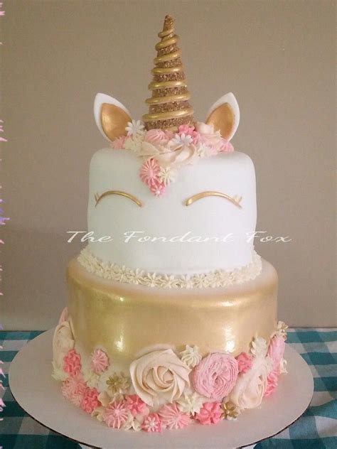 Unicorn Cake - Gold with pink & peach toned flowers. Kelly Dillon ...