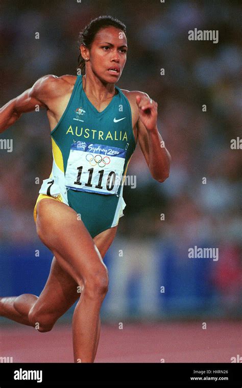 CATHY FREEMAN 200 METRES SYDNEY OLYMPICS SYDNEY AUSTRALIA OLYMPIC ...