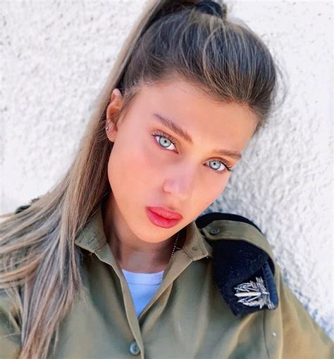 GIRLS DEFENSE 🔝 IDF on Instagram: “‎שבוע טוב Maya @maya_szabo” Stunning Eyes, Beautiful Gorgeous ...