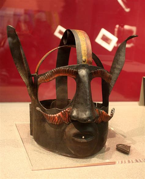 Scold's bridle- The gruesome medieval torture instrument worn to deter ...