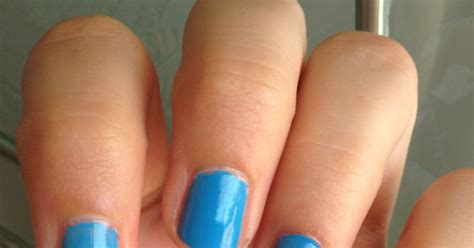 Miscellaneous Manicures: Ocean Blue Beach Nails
