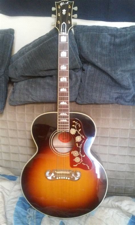 Photo Gibson SJ-200 - Vintage Sunburst : Gibson SJ-200 - Vintage Sunburst (23007) (#1537879 ...