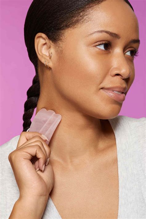 7 Ways to Naturally Improve Skin Elasticity - ExpatGo