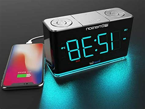 Emerson SmartSet Alarm Clock Radio with Bluetooth Speaker,