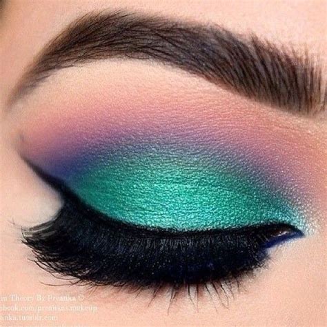 makeup | Dramatic eye makeup, Peacock eye makeup, Rainbow makeup