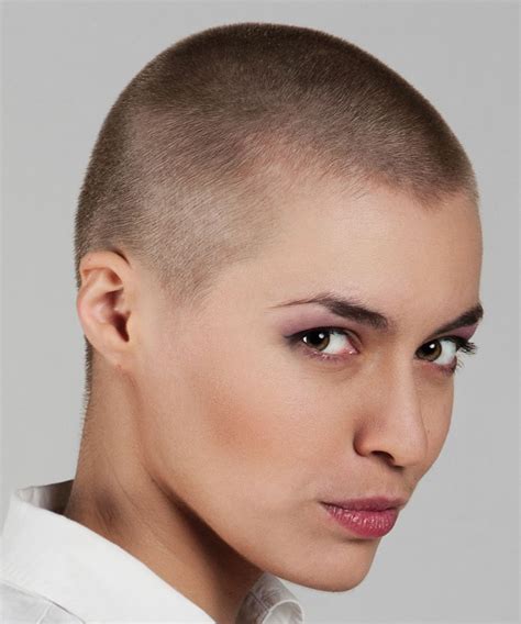 Femme bald head rasage - Whittleonline