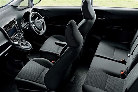 Toyota Applies Some Light Updates to the Verso-S MPV / Ractis | Carscoops