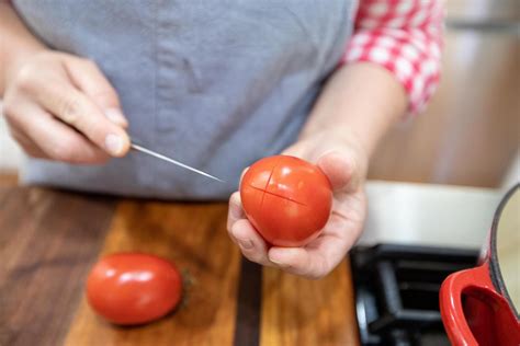 How to Can Tomatoes | Tips for Canning Tomatoes | HGTV