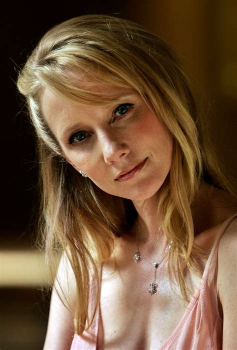 Anne Heche photo 33 of 120 pics, wallpaper - photo #206112 - ThePlace2