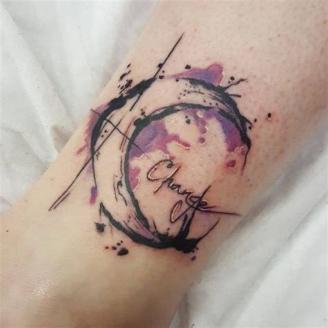 44 115+ Halbmond- und Vollmond-Tattoo-Designs in 2020 | Full moon tattoo, Moon tattoo designs ...