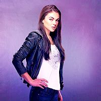 Serinda as Erica Reed in Breakout Kings - Serinda Swan Icon (34446270) - Fanpop