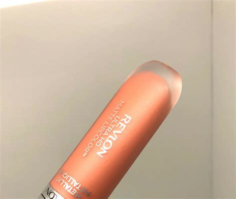 Revlon Ultra HD Matte Metallic Lipcolor Lippenstift Make UP NEU *Farba ...
