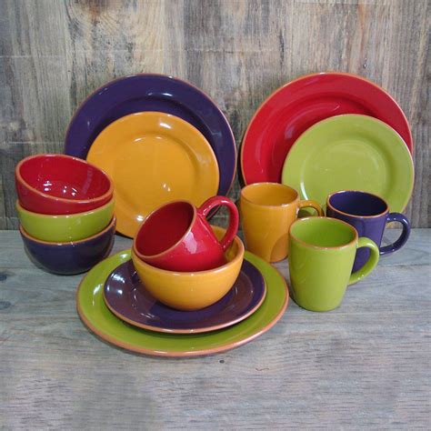 Pin by Elisha Burleson on For the Home | Colorful dinnerware ...