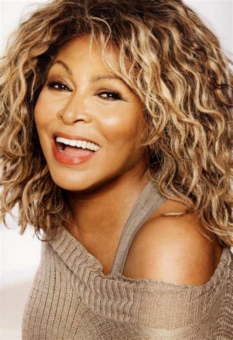 Celebrity Tina Turner Hairstyles Photo