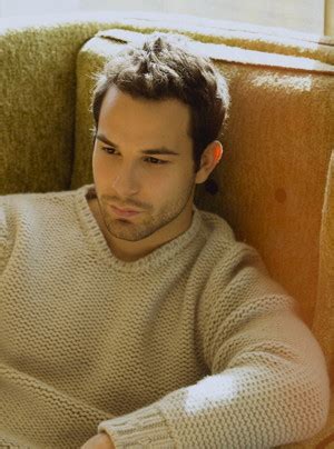 skylar astin - Skylar Astin foto (37020582) - fanpop