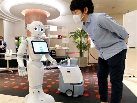 High-Tech Artificial Intelligence Robots - Wendy Zhou